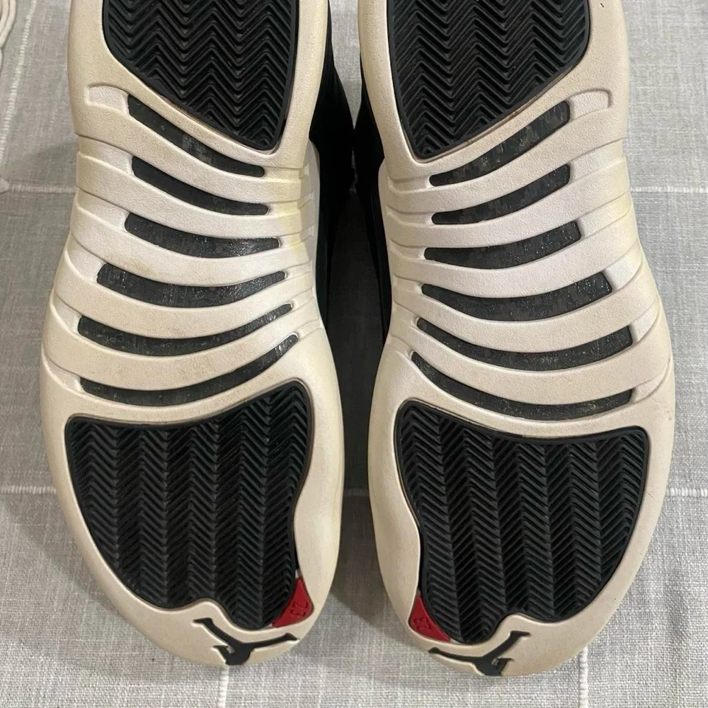 Jordan 12 Retro Neoprene - Picture 4 of 8